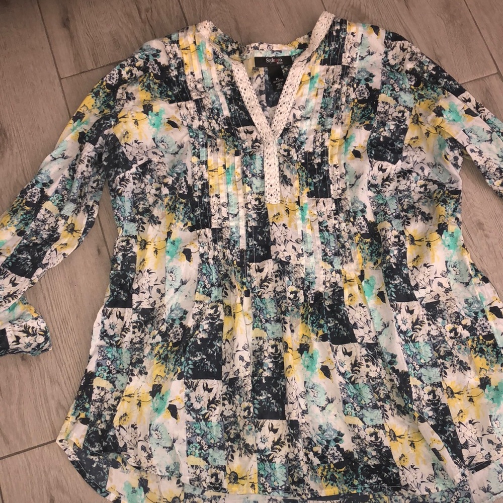 Petite blouse